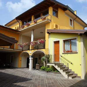 Il Barone Landhuis Moniga del Garda